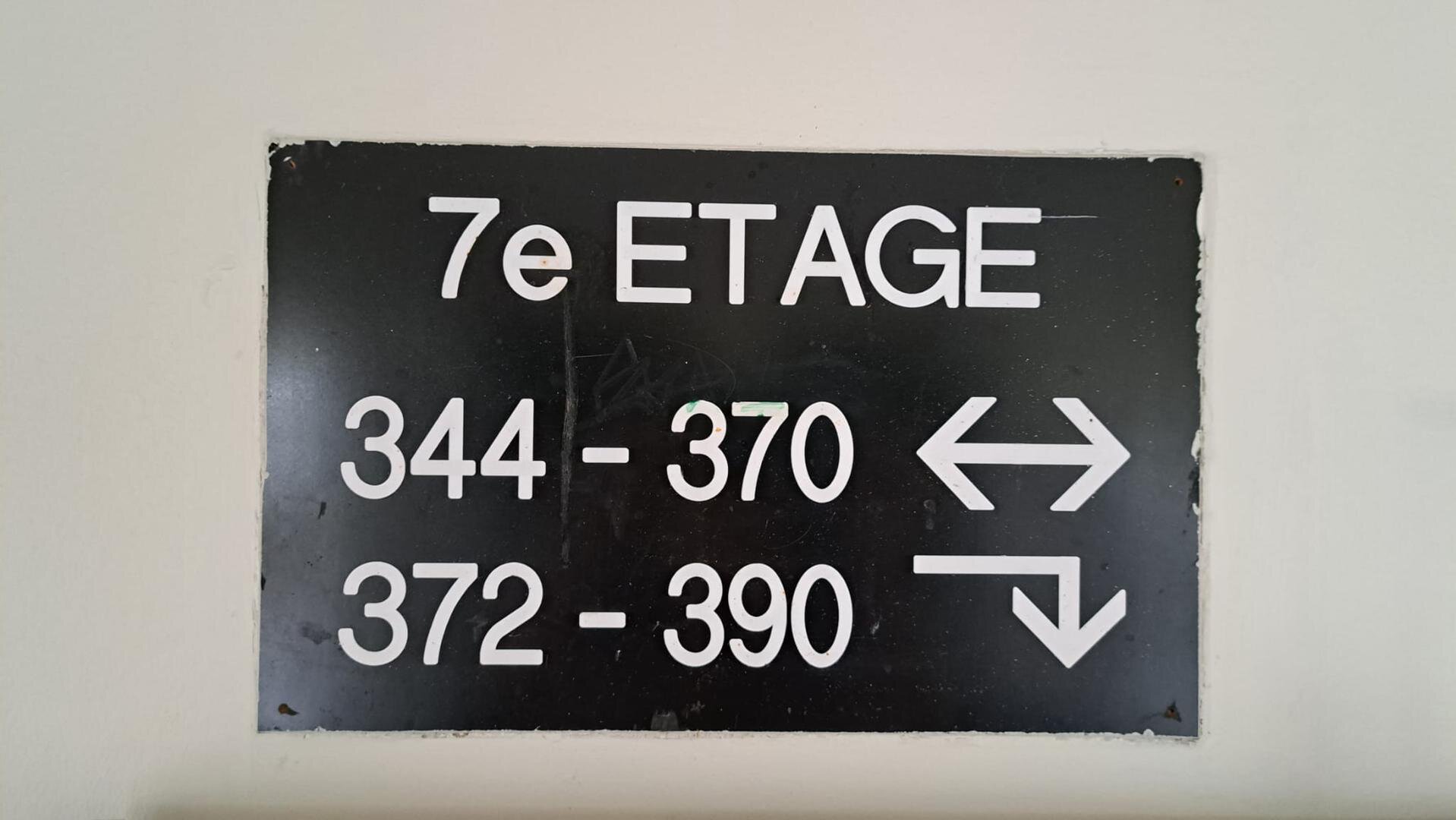 109eb2ff6d804826bc21e3b8c56aea10.jpg