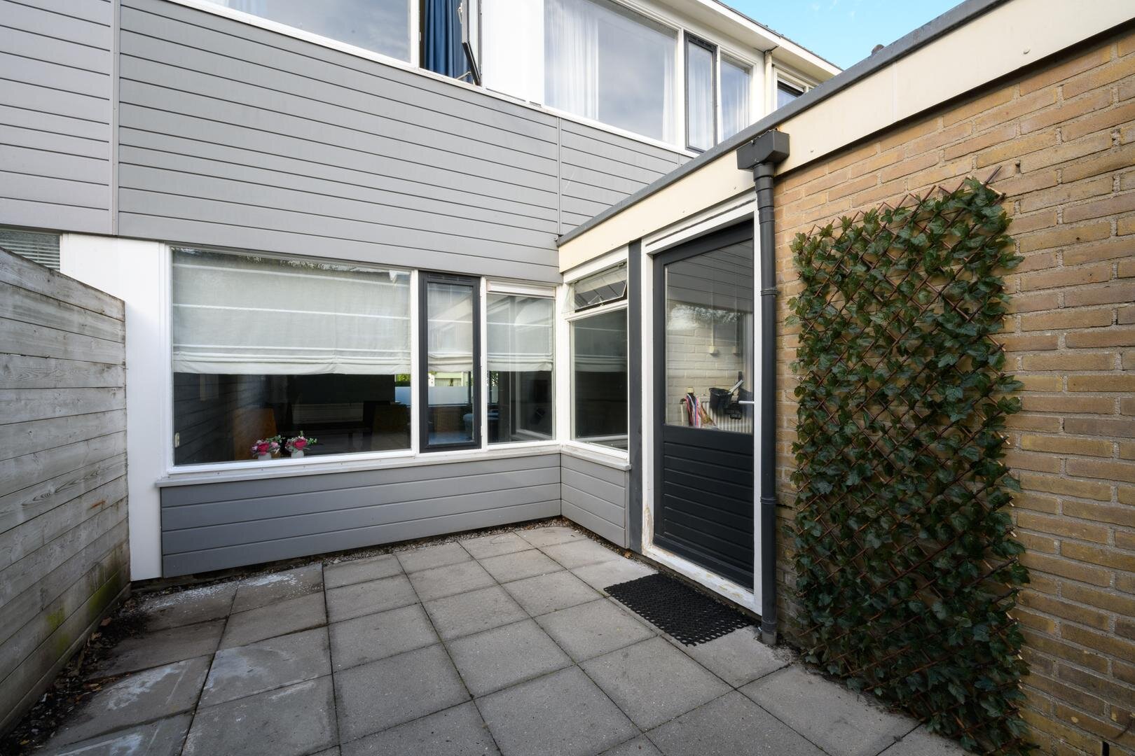 c4c7f61c27540ae19c21ceeaad9327d2.jpg