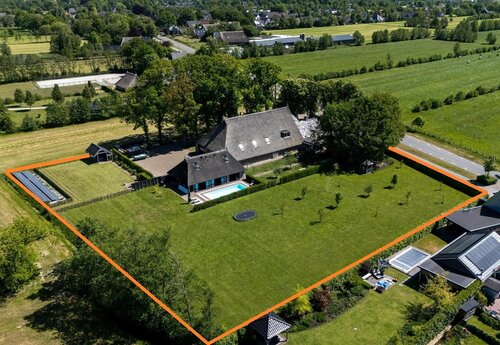 Kommisjewei 168 OPEINDE Kommisjewei 168 OPEINDE