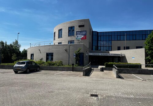 Mr. P.J. Troelstraweg 147-a LEEUWARDEN