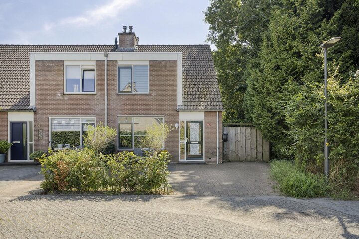 De Twee Gebroeders 157 DRACHTEN foto-1